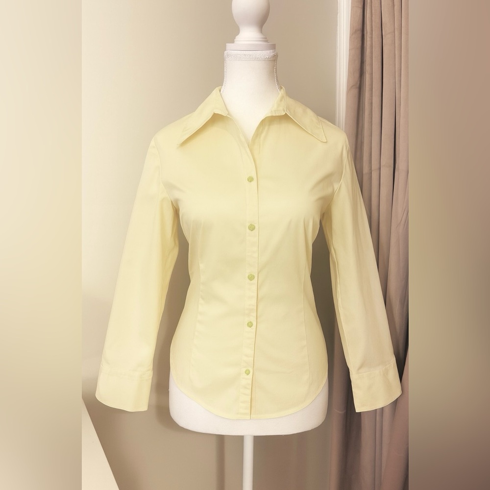 LOFT Butter Yellow Women's Button Shirt